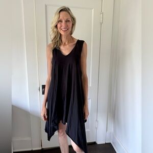 Sleeveless Black Dress